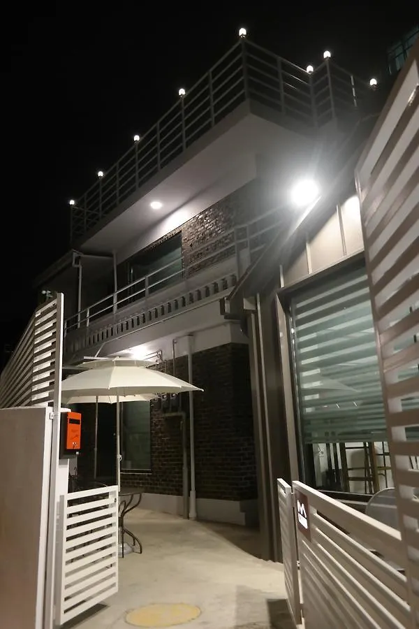 P.S Guesthouse Itaewon Seoul South Korea