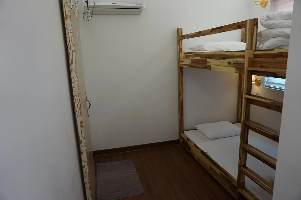 P.S Guesthouse Itaewon Seoul